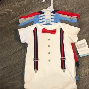 Onesies. 0-3 months.